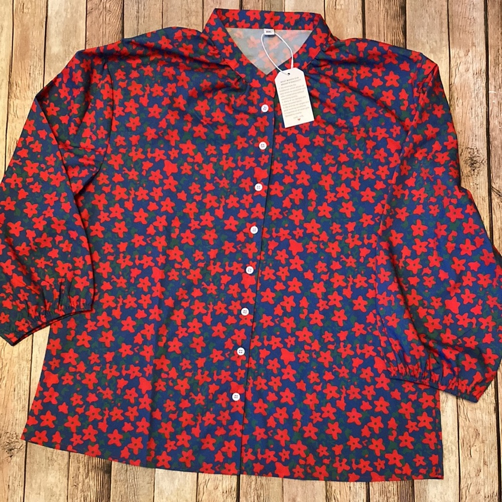 Made with love XXL 3/4 sleeve button down blouse NWT, red, blue, & green